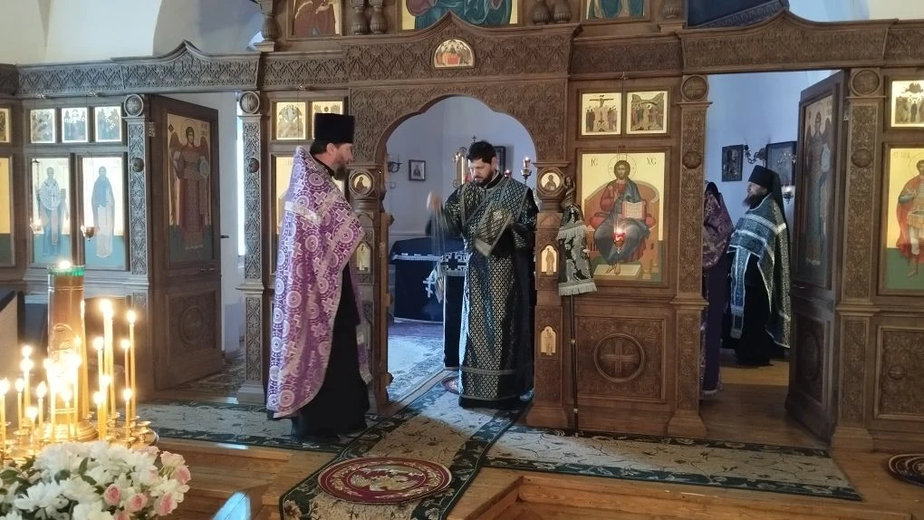 Чин Пассии. Архиерейская служба 15 марта 2025 года. Спаси Господи всех, кто был и молил...