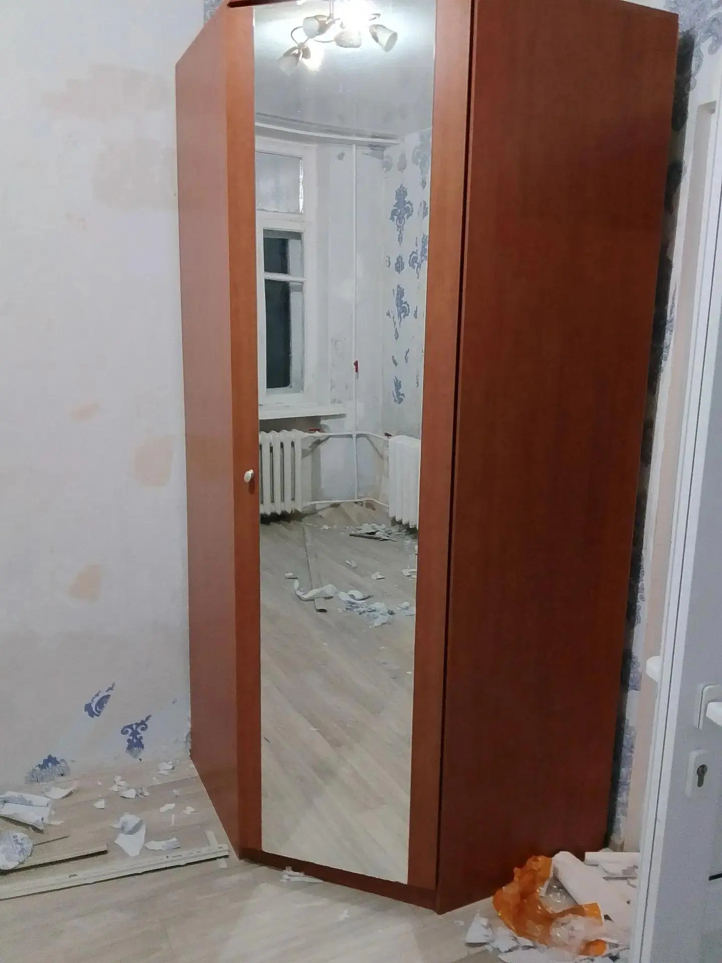 Шкаф угловой 🌸бесплатно🌸. Состояние идеальное. Самовывоз с Хользунова ВОЛГОГРАД… — публикация канала «Барахолка Волгоград | Объявления»
