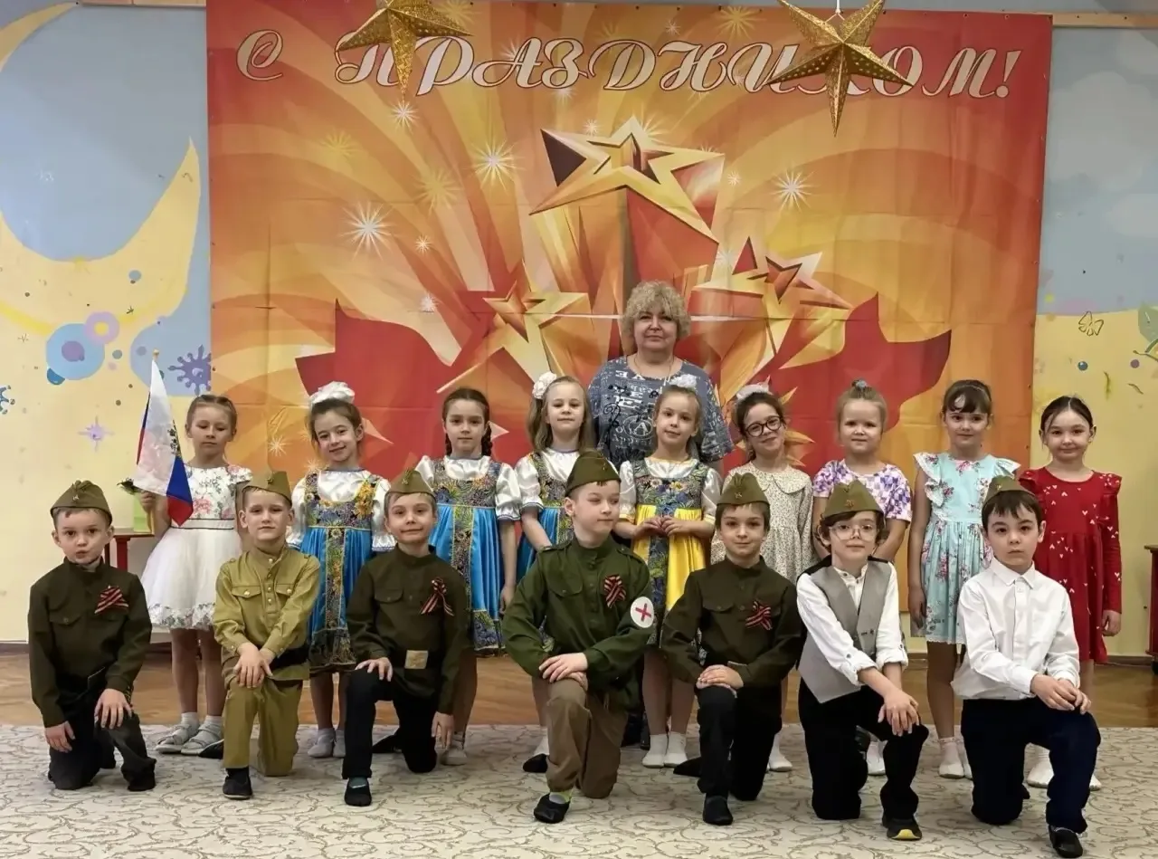 ДОШКОЛЬНИКИ О ПОБЕДЕ   🔥В преддверии Дня Победы в дошкольных отделениях нашей большой школы царила а