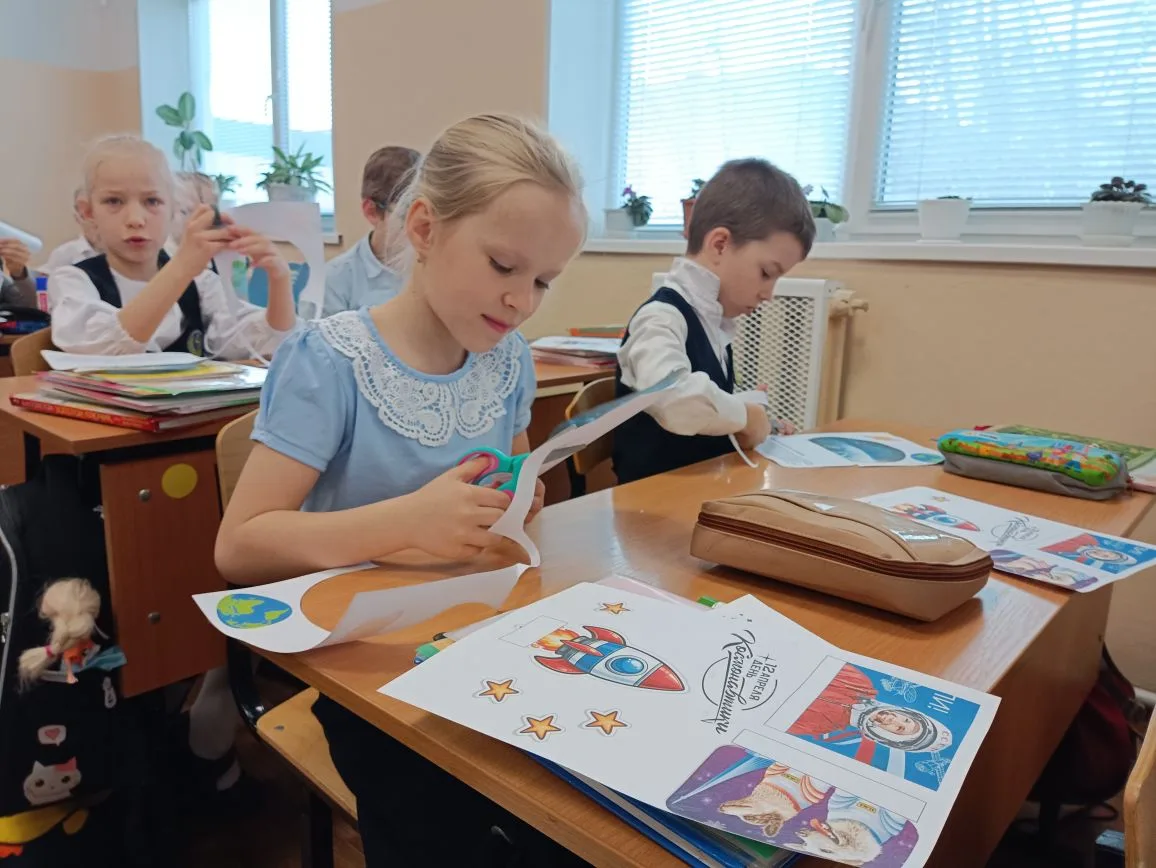 День Космонавтики – Праздник покорения Вселенной!  Каждый год 12 апреля мы отмечаем праздник – День 