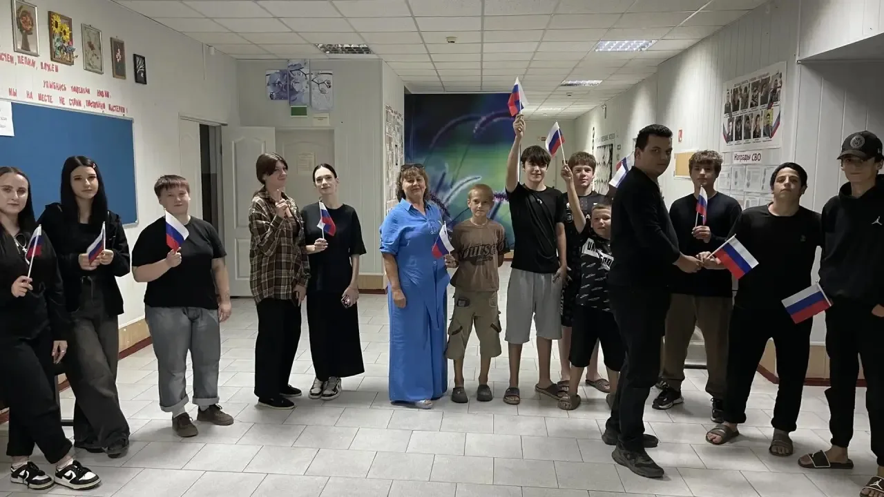 📜 Знаете ли вы, что история российского триколора насчитывает более 300 лет? Впервые б...