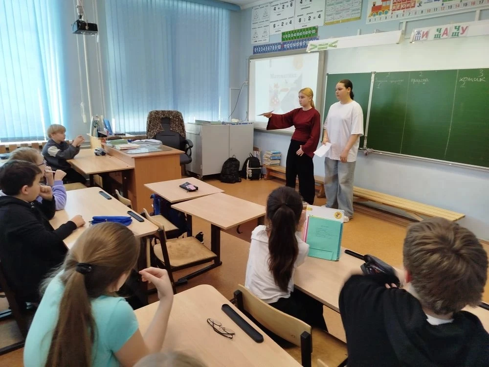 Говорят, что добро начинается с малого. Наши старшеклассники-активисты доказали это на деле!  К всем