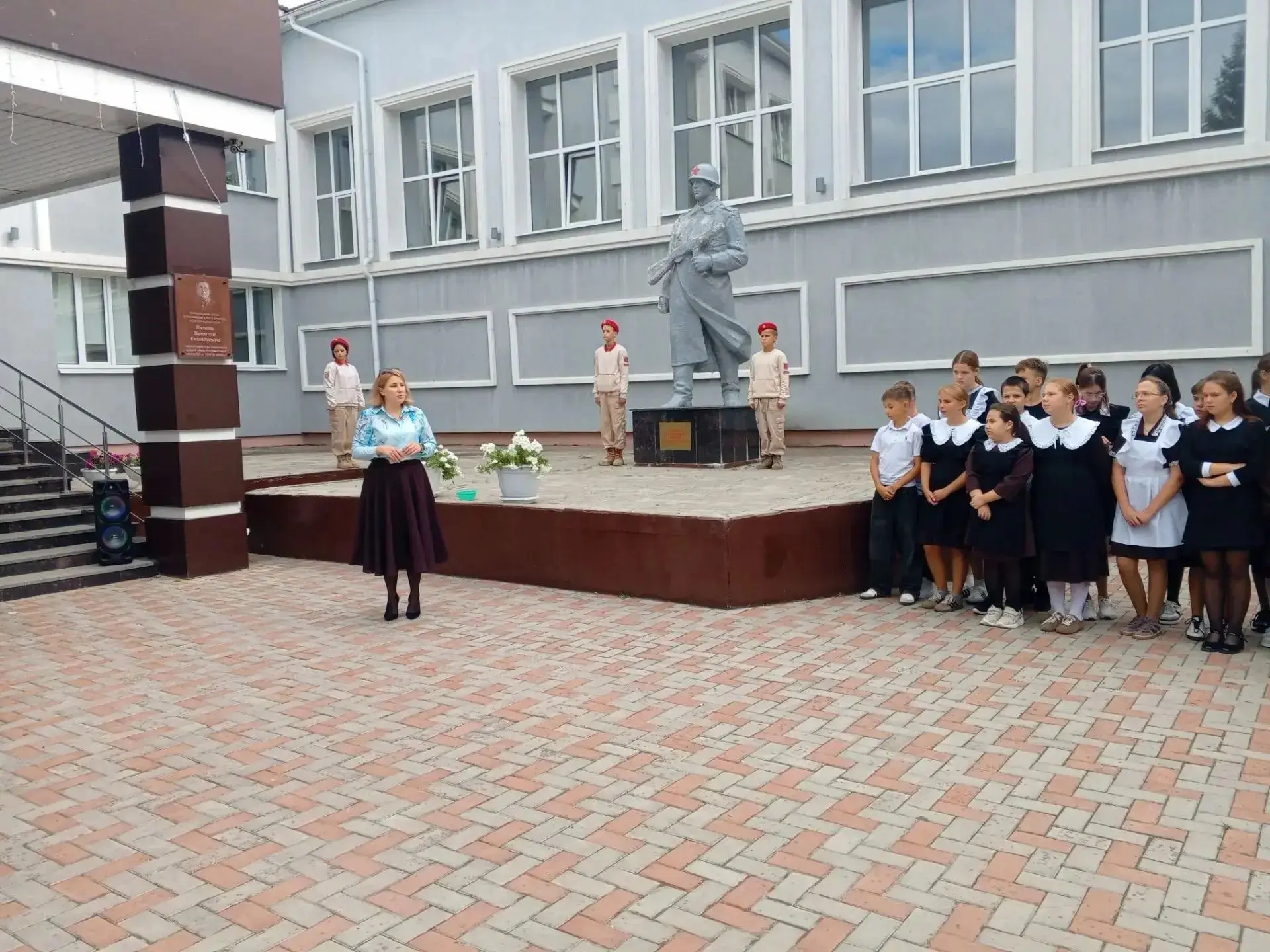 Помним. Скорбим. Не допустим. 🕊️Сегодня, в День солидарности в борьбе с терроризмом, ю...