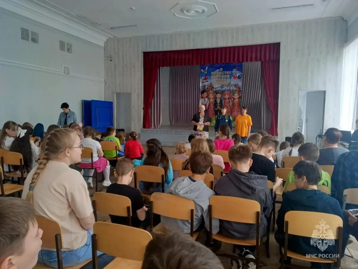 В Белёвском районе сотрудники МЧС и волонтёры усилили профилактику пожаров в жилье и детских лагерях