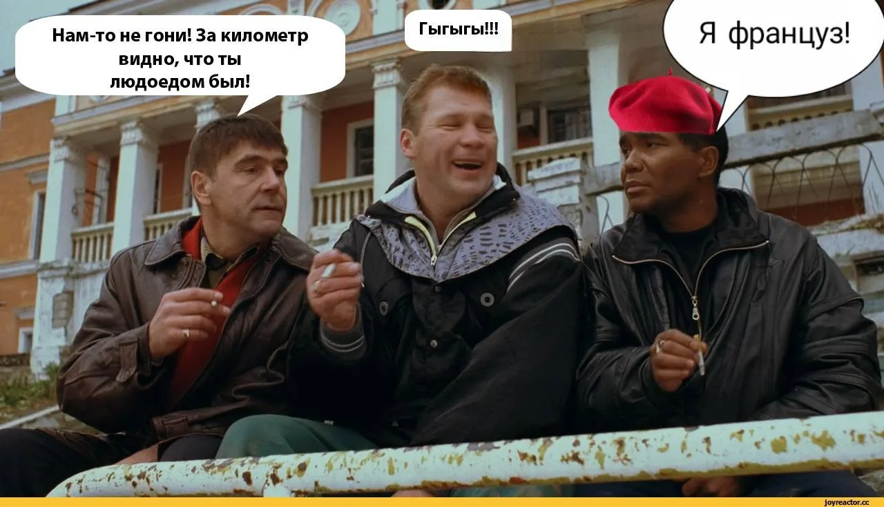 Пожар произошел на единственном французском атомном авианосце "Шарль де Голль" во время...