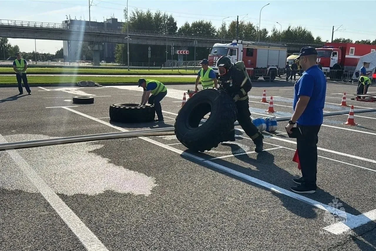 👩‍🚒Крымский пожарный Игорь Легкий участвовал в «Пожарном Олимпе» в Казани среди 300 о...