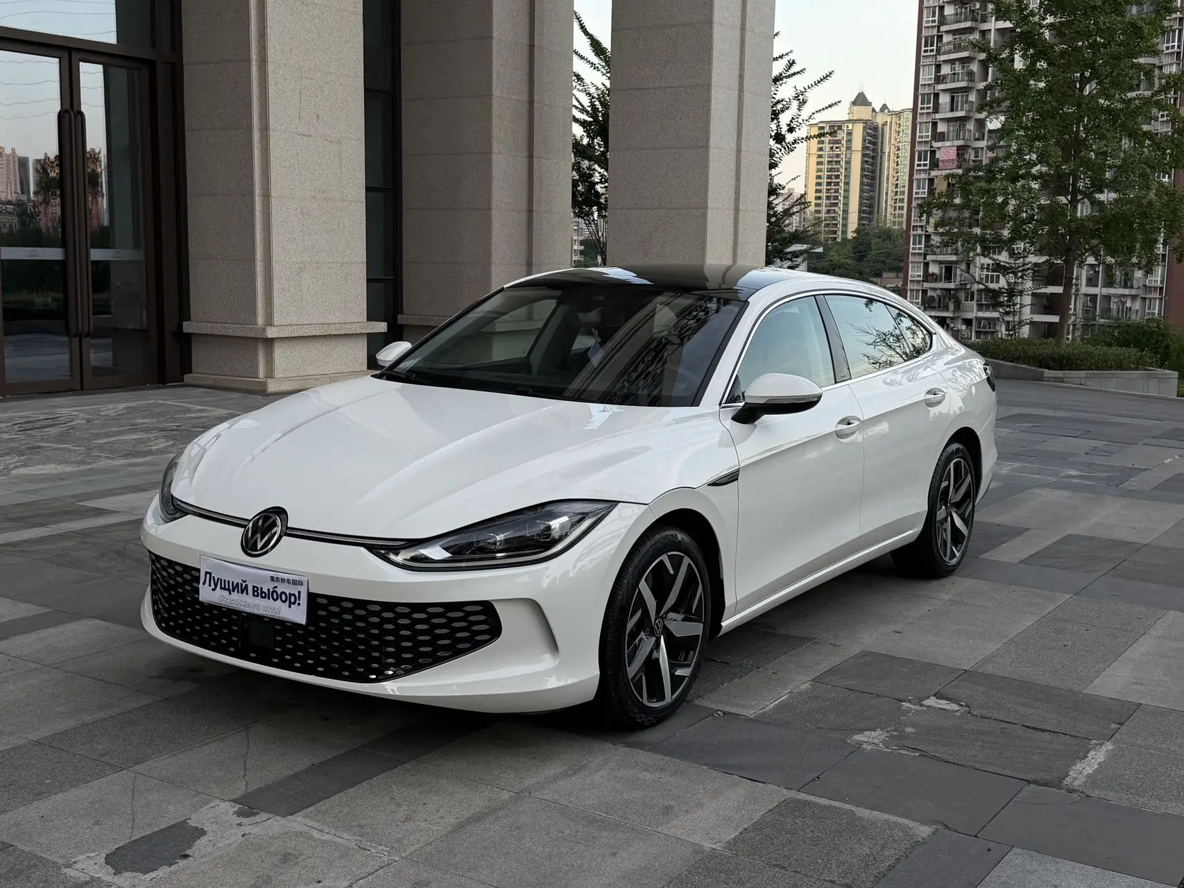 🔥 Volkswagen Lamando L — стильный немецкий седан с минимальным пробегом по цене LADA Vesta

Цена в 