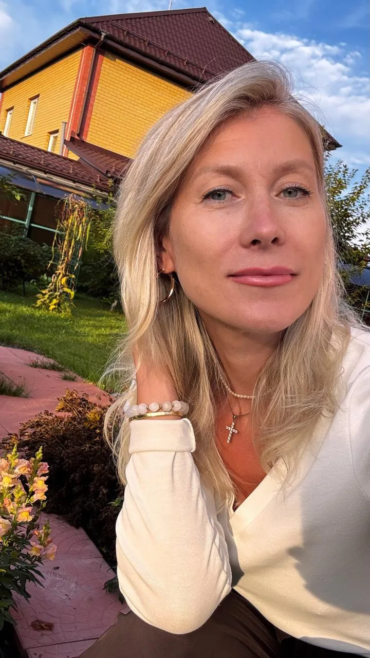 Девочки, я очень не хотела, чтобы после покупки нового клуба вы заходили в личный кабин...