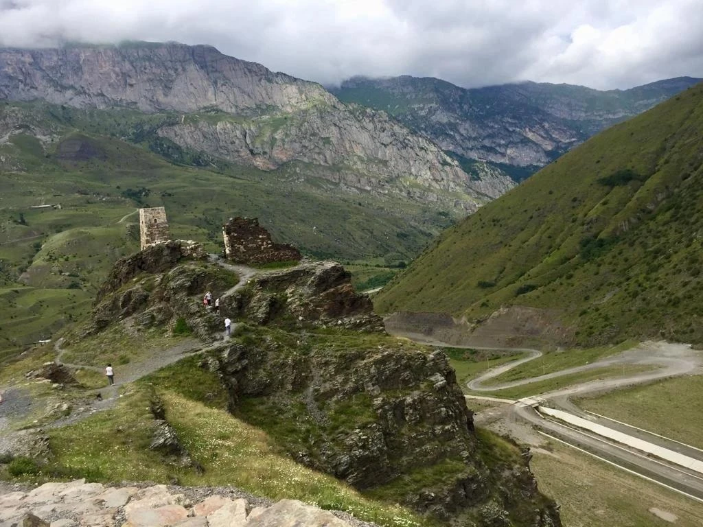🏔 Эльбрус, Дагестан, Чечня и Осетия — за одну поездку!