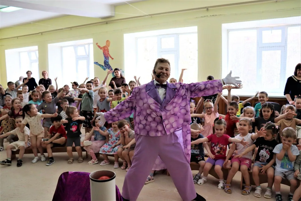 Снова посетили нас актеры театра «Капитошка» из города Челябинск, с музыкально-игровой ...