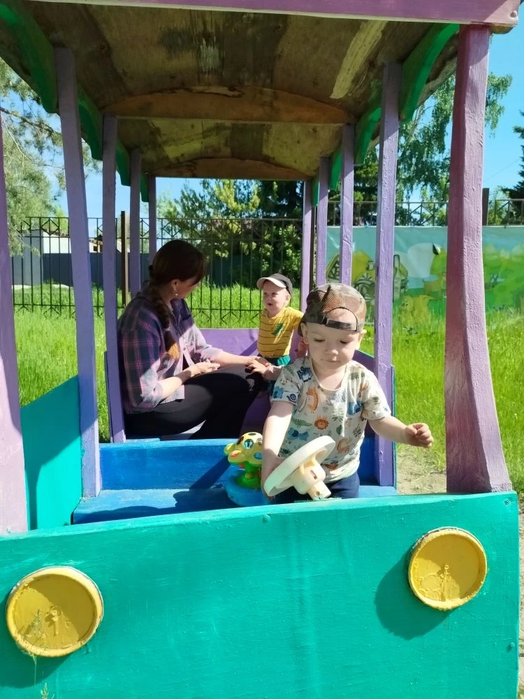 🌟 Как прошёл «День машинок» в 1 младшей группе 🚛🚌🏍️

Сегодня наши малыши познакомились с грузови
