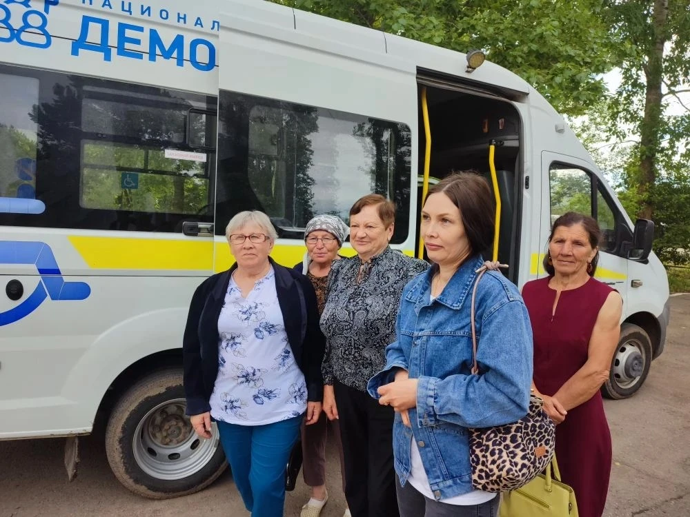 В комплексном центре Федоровского района продолжается доставка граждан 65+ проживающих ...