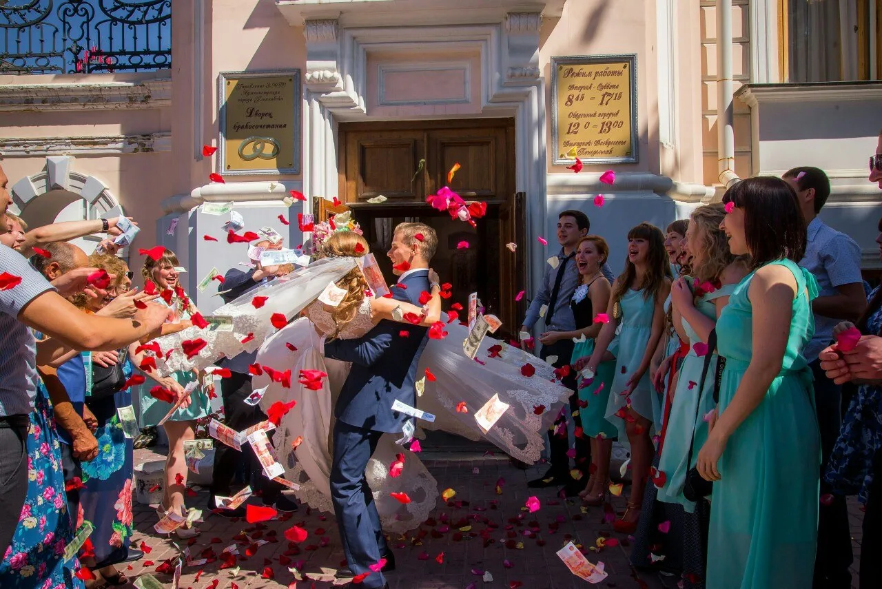 Любимая моя😍! Поздравляю тебя с нашим первым двузначным юбилеем! Сегодня у нас с тобой...