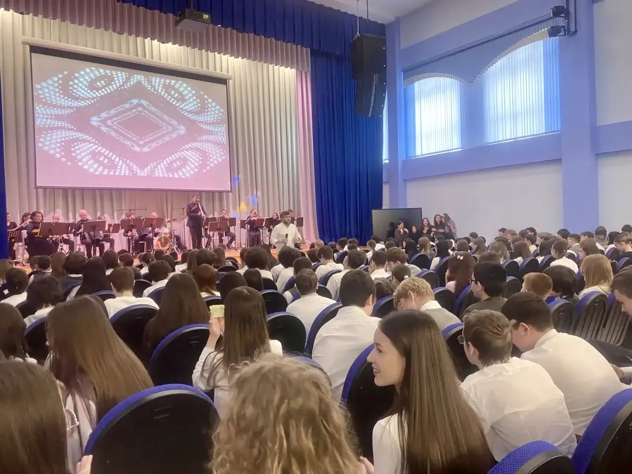 ПУШКИНСКАЯ КАРТА В РАБОТЕ! 🎫✅  🎶 Сегодня в гостях у нас был ансамбль песни и танца «Мирас»!  Это был