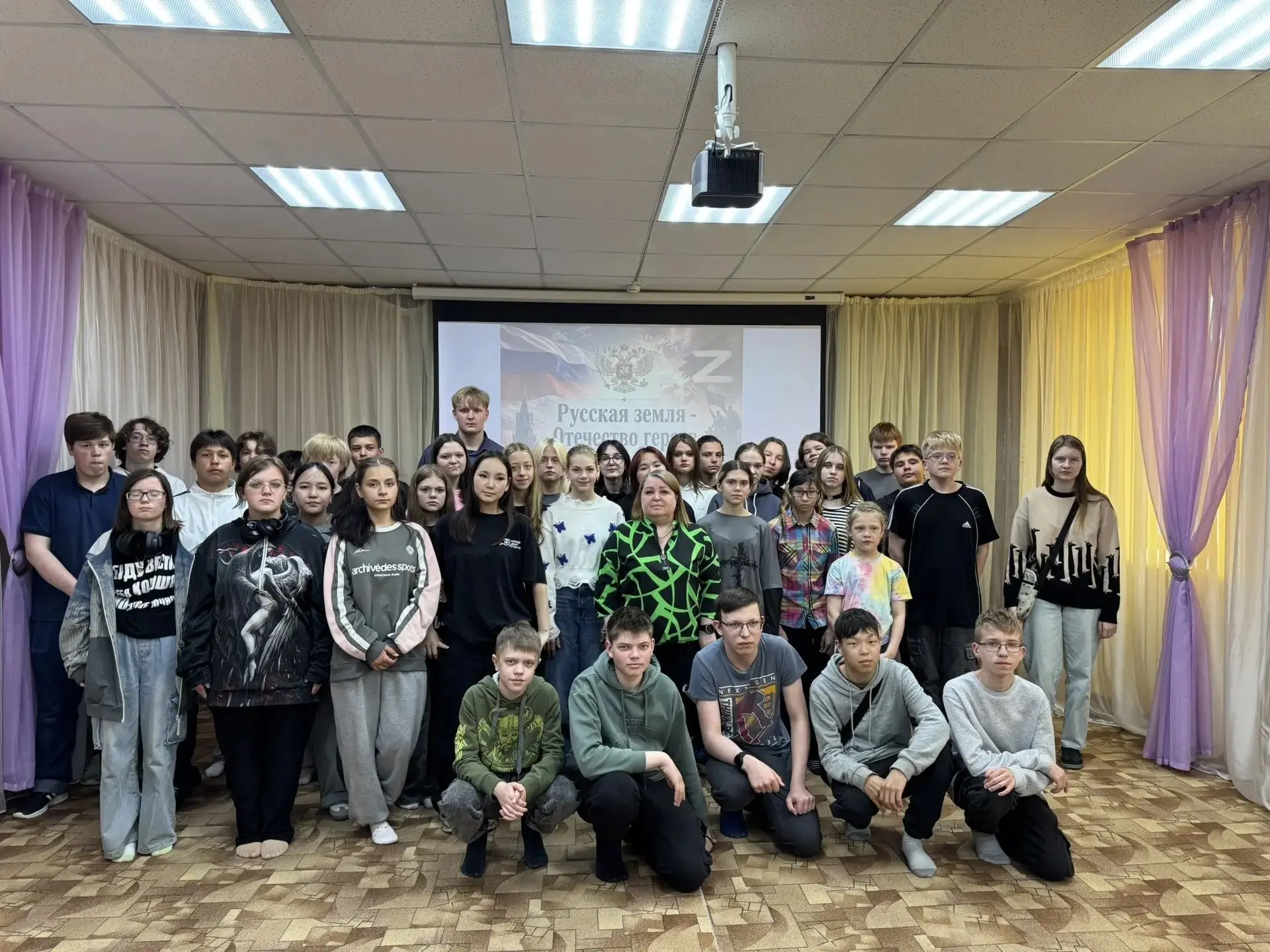 🔥 "Русская земля — Отечество героев": как подростки Билибино узнали о мужестве и любви к Родине

В 