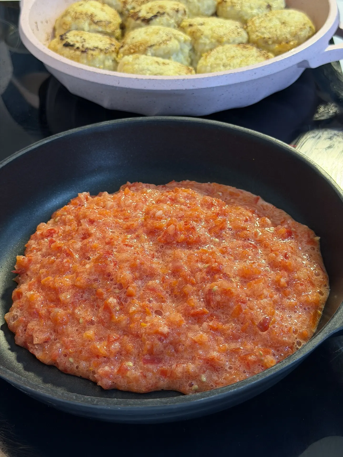 А второй новый рецепт — котлеты из минтая в соусе🤤