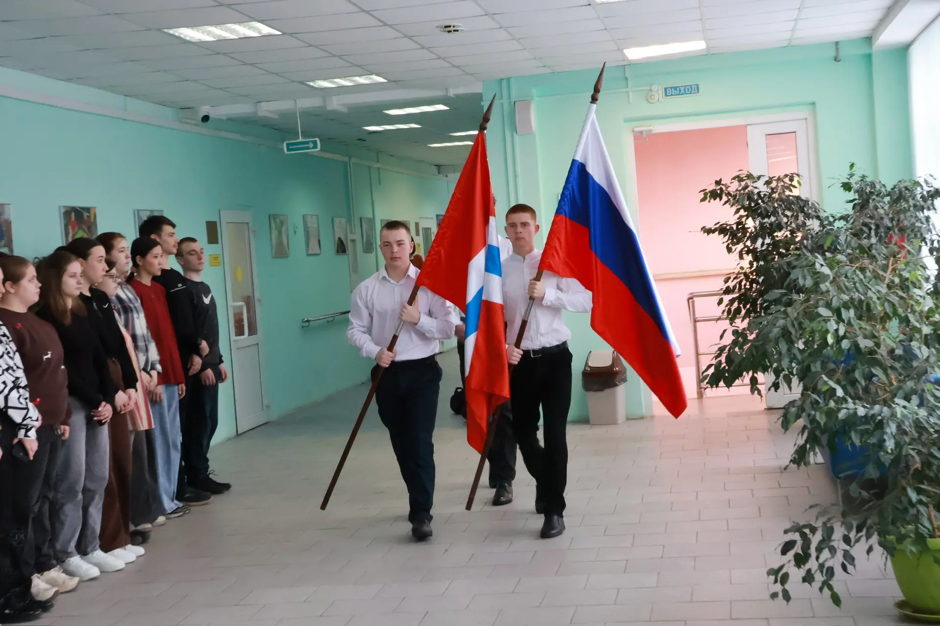 🇷🇺Еженедельная церемония поднятия государственного флага Российской Федерации🇷🇺  Государственный фла