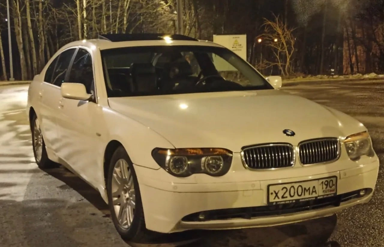 BMW 735i E65, 3.6 AT (272 л.с.)