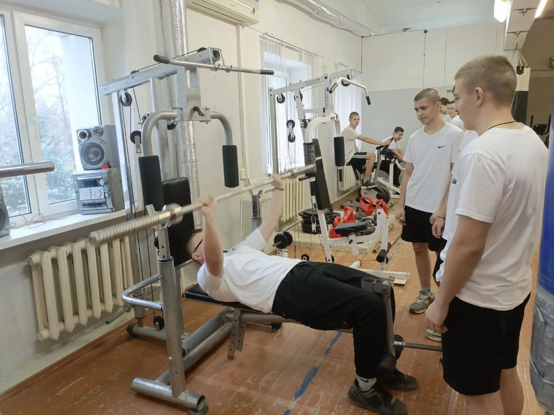 #Абитуриент2026#Поступайправильно
ЕТЖТ: учим профессии, заряжаем спортом 🔥

Елецкий техникум железн