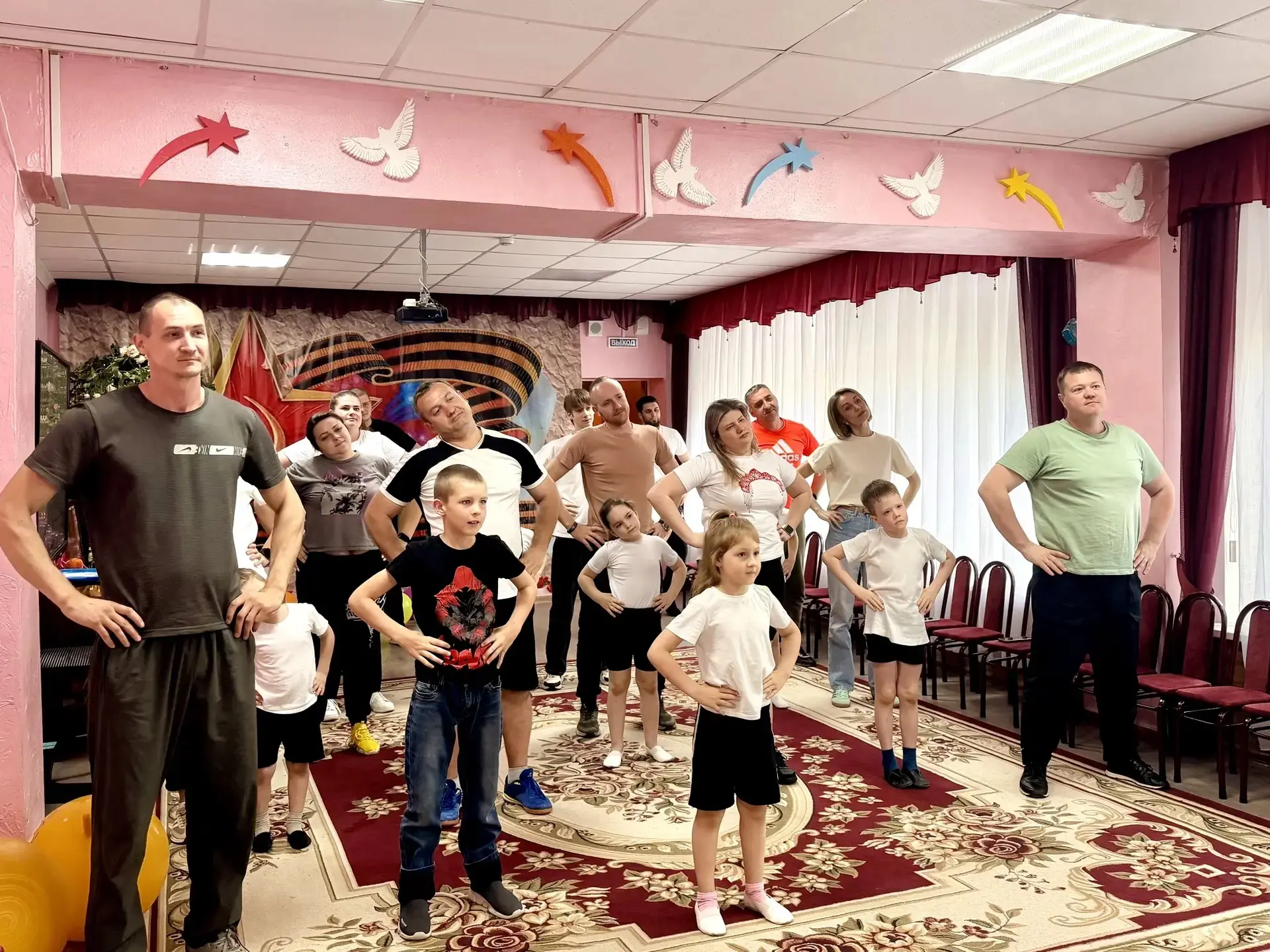 🌟 Спортивный праздник ко Дню семьи в нашем детском саду! 🌟

Вчера мы с радостью отметили Междунаро