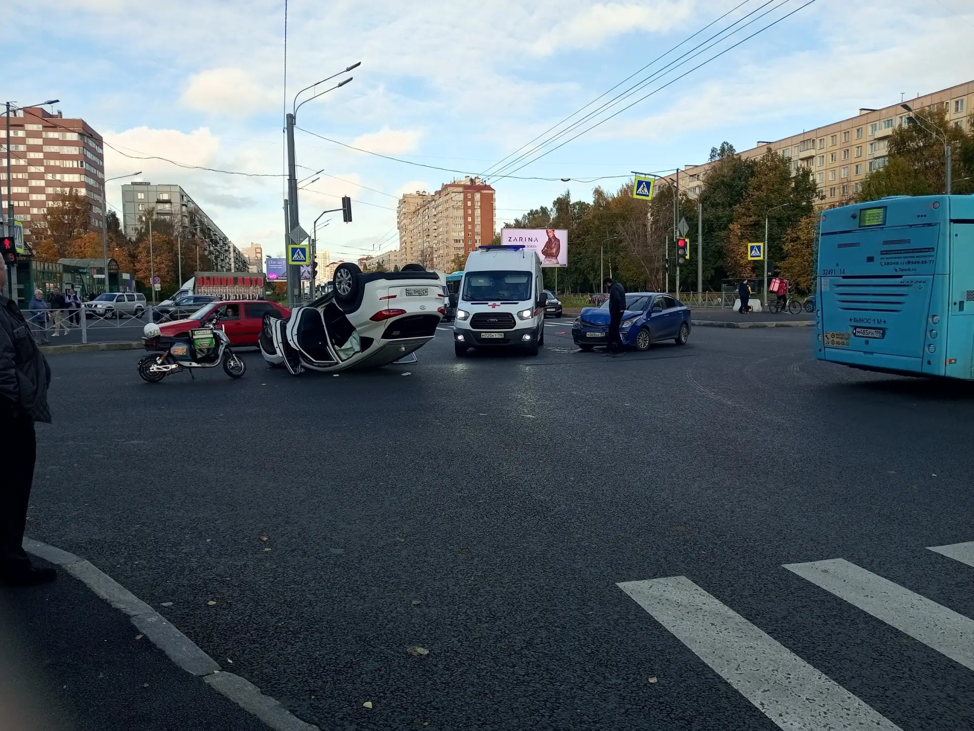 Светлановский и Учительская
