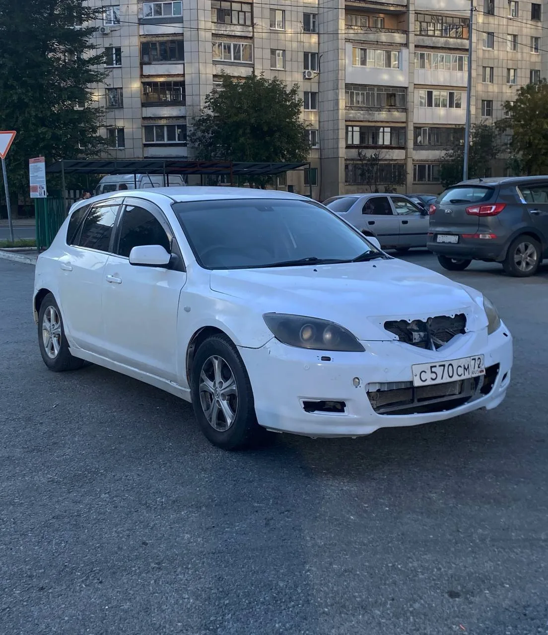 Мазда аксела