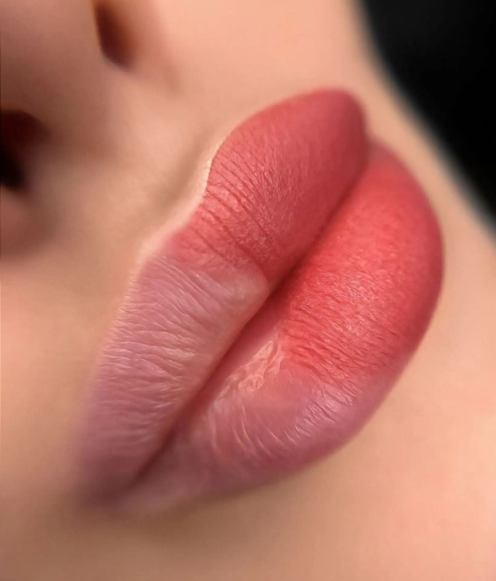 Асимметрия — не приговор, а повод сделать образ гармоничнее 💄