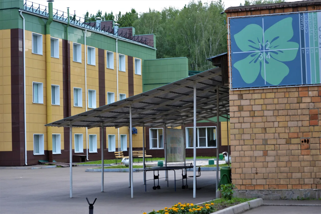 Директор красноярского ЧОП дал взятку тому, кого его фирма охраняла