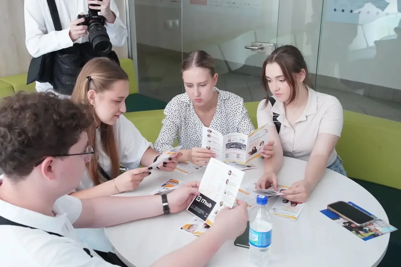 🎓 Наши будущие выпускники побывали в ведущих ВУЗах Кузбасса!

Сегодня гимназисты-активисты детского