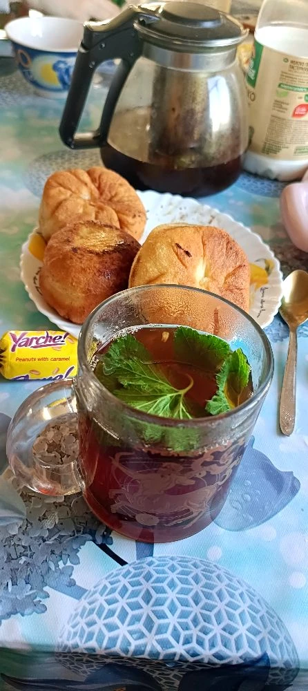 Для нас самые вкусные чаи , это травяные чаи.