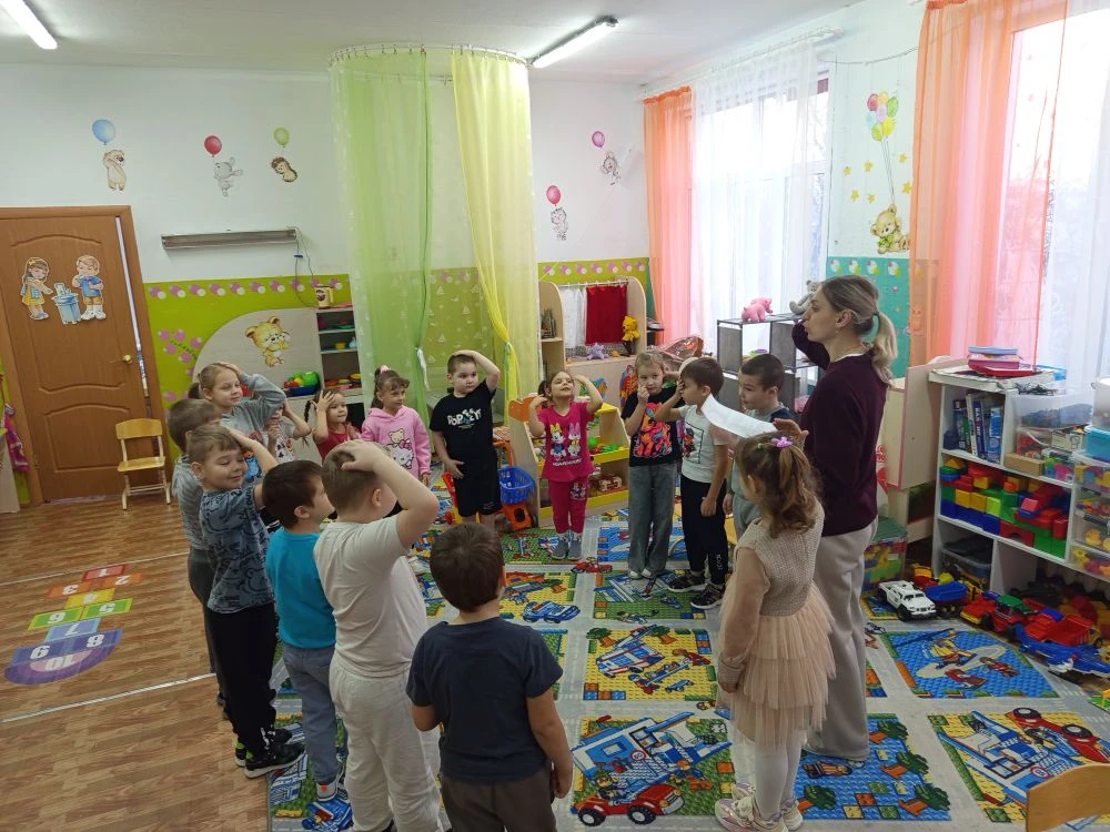 Сегодня в старшей группе детского сада прошло увлекательное и познавательное занятие по...