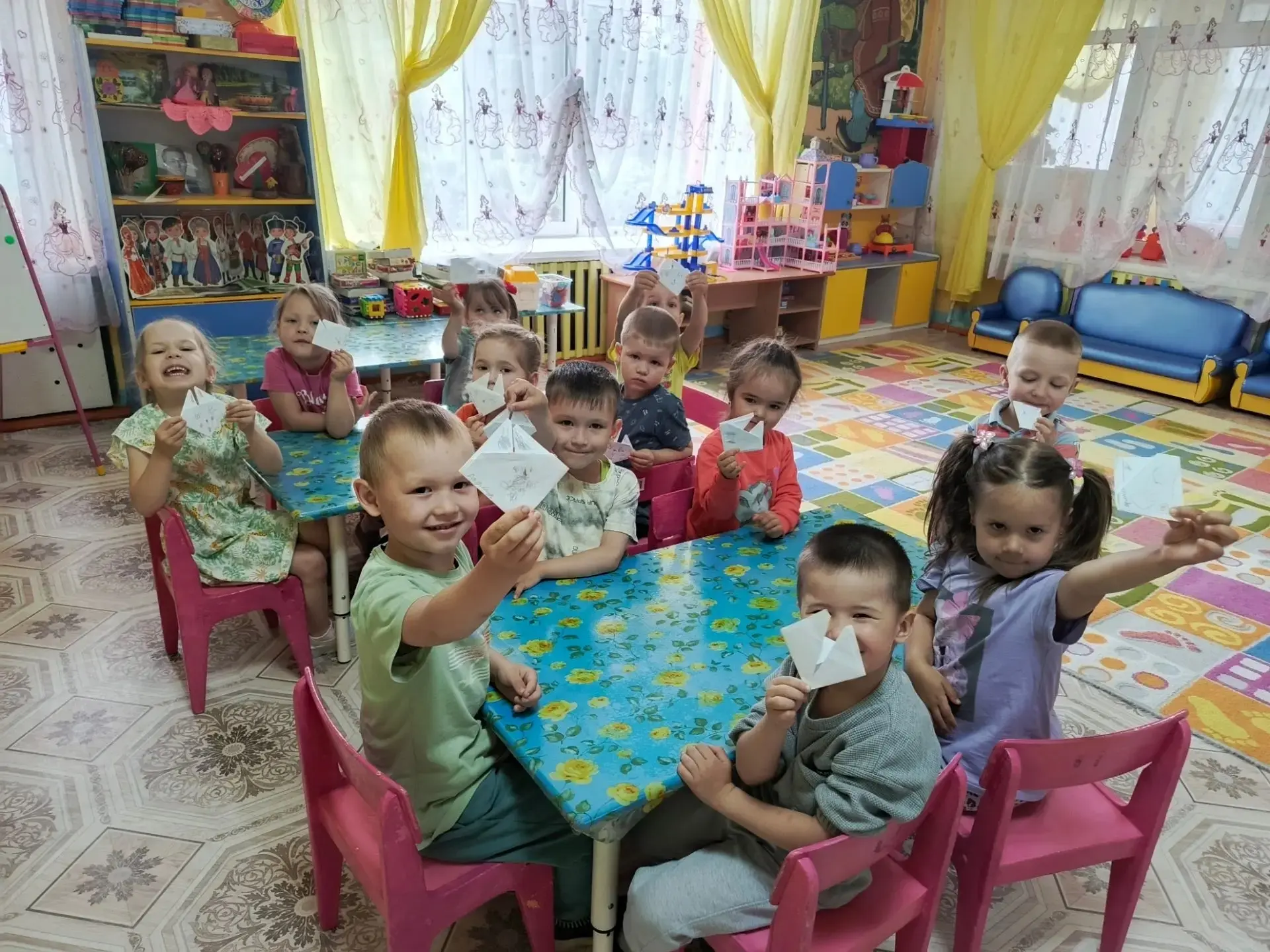 ✨День искусства в нашем детском саду: волшебство творчества и игр!✨
🎭В нашем детском саду прошел на