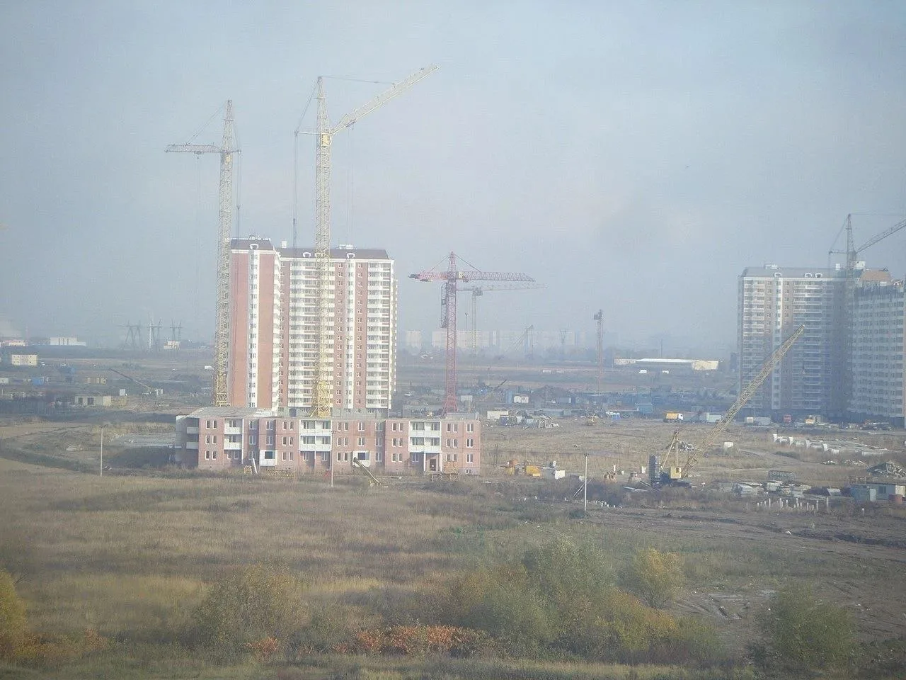 Заглянем в районные архивы?
Кадры 2009 года - Некрасовка строится.

  🤗 Подписаться