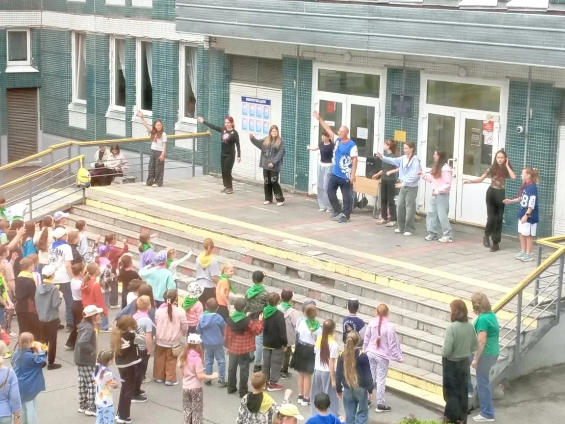 🏃‍♀️Неделя, посвящённая здоровью и спорту, набирает обороты! 🏃‍♂️ 

☀️ Каждый день в лагере начина