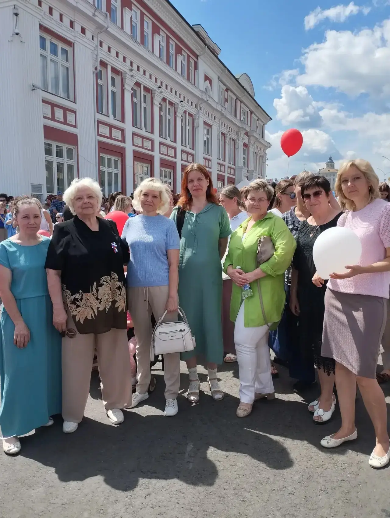 🇷🇺12 июня 2026 года педагогический коллектив нашей школы стал неотъемлемой частью грандиозного гор