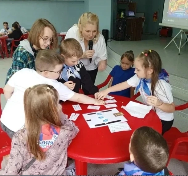 🏆Тагильский педагог — победитель Всероссийского конкурса!

👏Педагог Дзержинского Дворца детского и