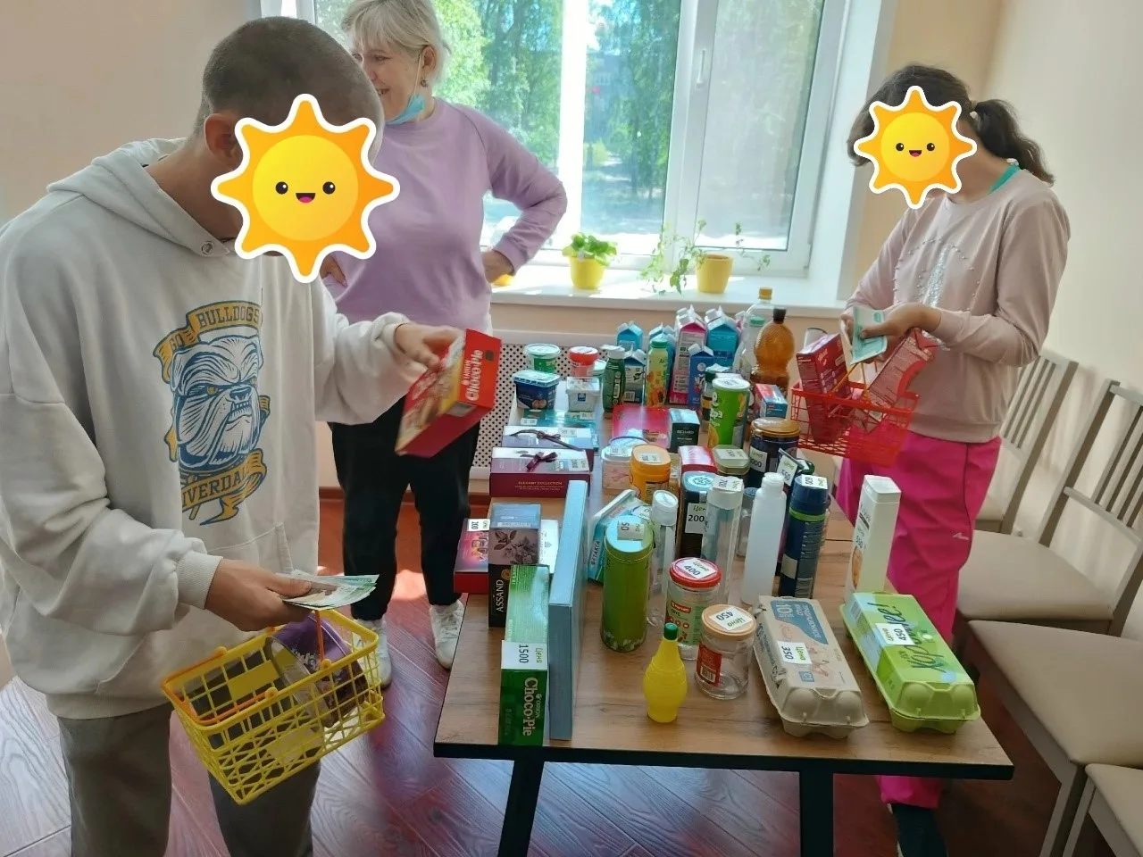 💥Наше дружное лето💥

Вторая неделя лета в группе кратковременного пребывания для детей - инвалидов