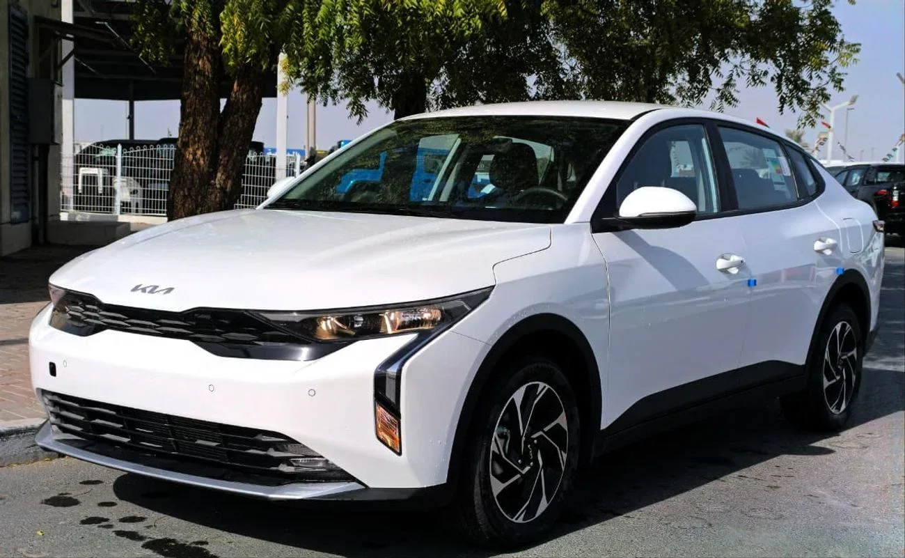 Новый Kia K3  — корейский седан из ОАЭ 🇰🇷

⚙️ Характеристики
Год выпуска: 2025
Двигатель: 1.6 · 12