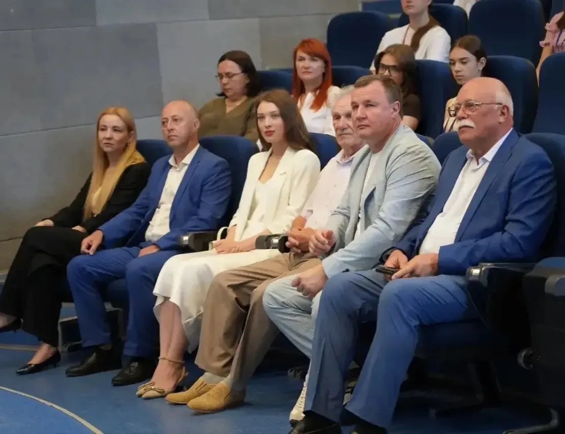 Дали старт второму потоку проекта «УникУМ – Школьники региона»!

В Кубанском государственном медицин