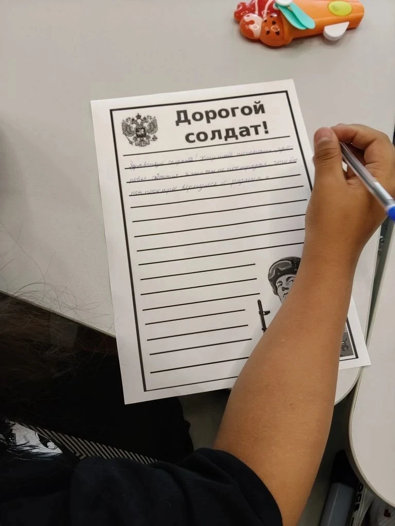 15 июня в нашем рришкольном лагере прошла интерактивная игра     "Что? Где? Когда? "
Ребята приняли 