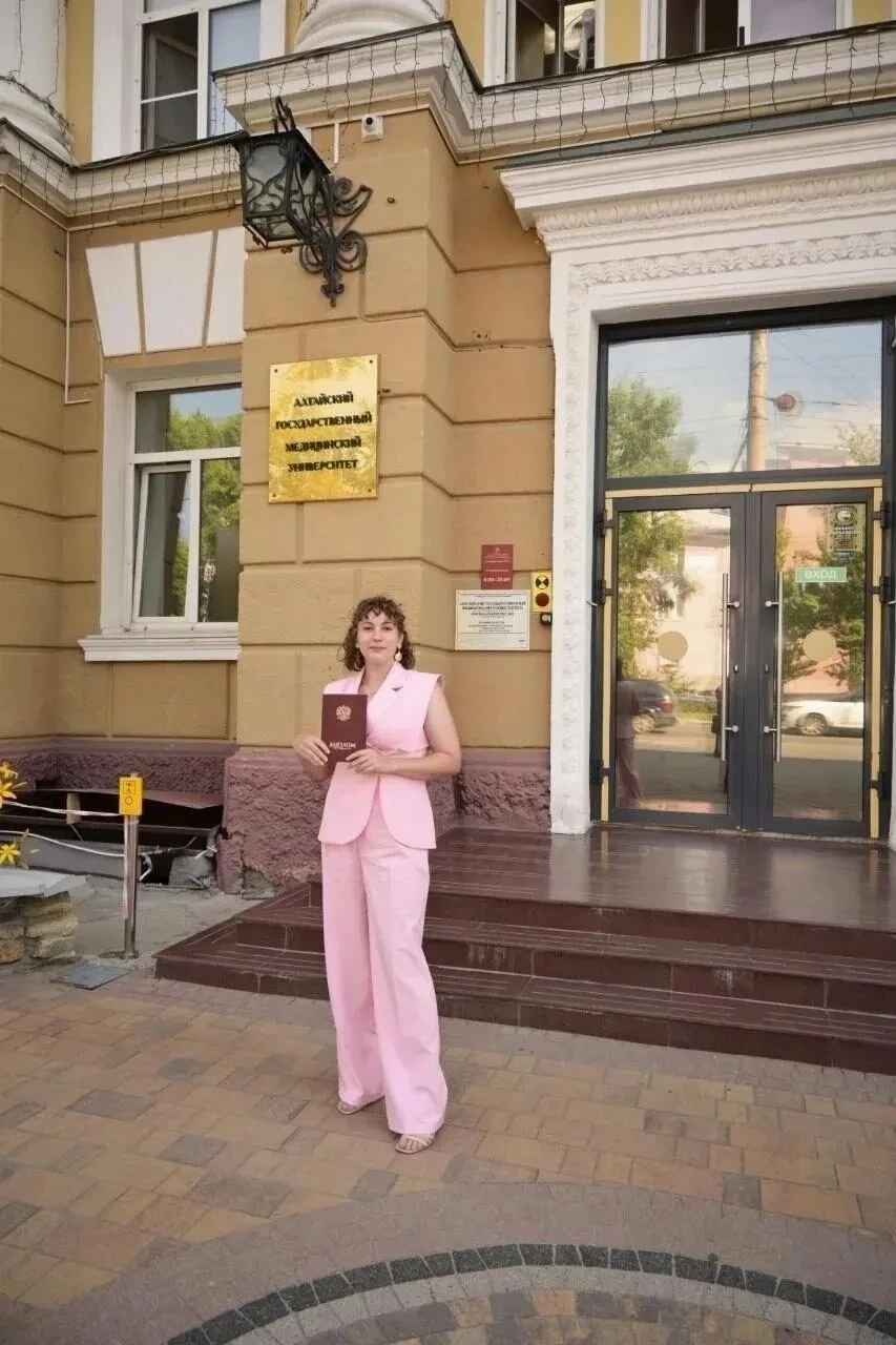 🎉 Снова отличные новости в нашей кадровой рубрике!

Продолжаем знакомить вас с профессионалами, к