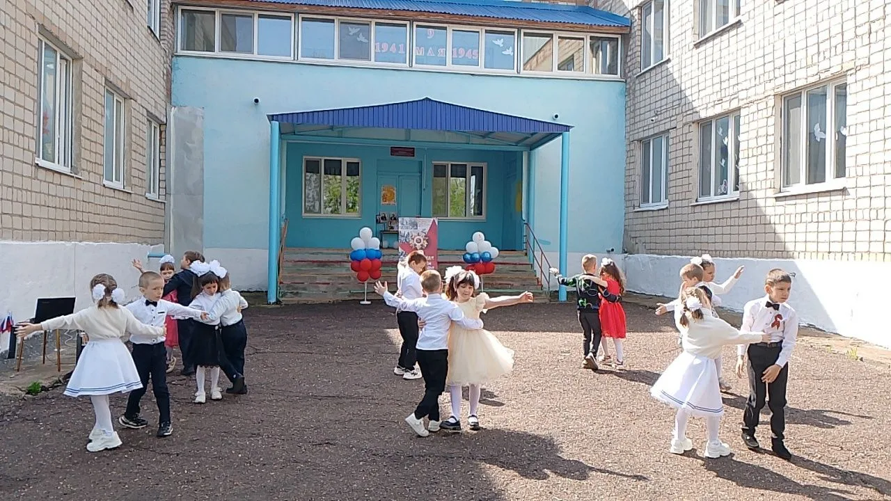 Сегодня в нашем детском саду особенный день – мы отмечаем День Победы!