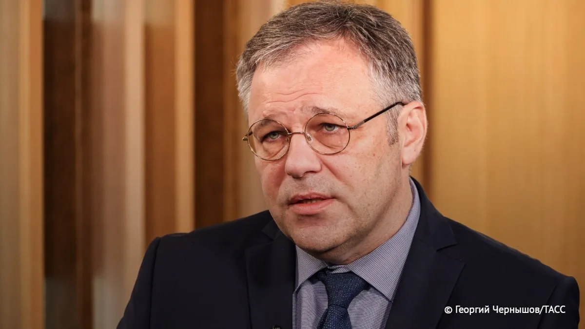 Попытки украинского омбудсмена Лубинца снять с Киева ответственность за удар по автобус...