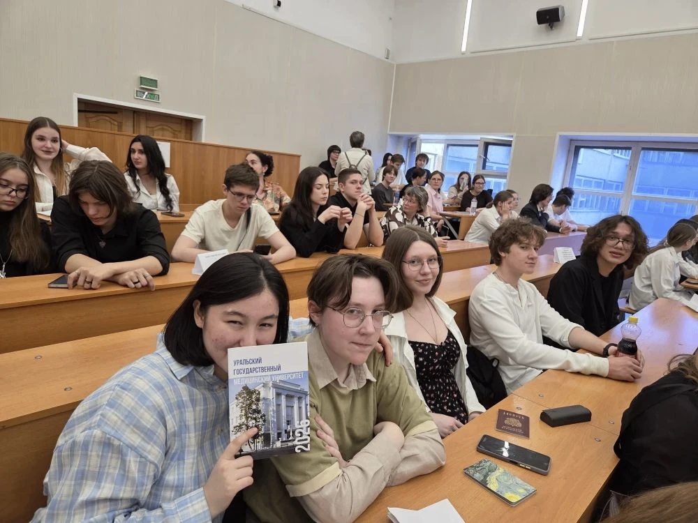 🎉Будущие светила медицины: десятиклассники МАОУ СОШ №48 вошли в топ-5 на окружной анатомической игре