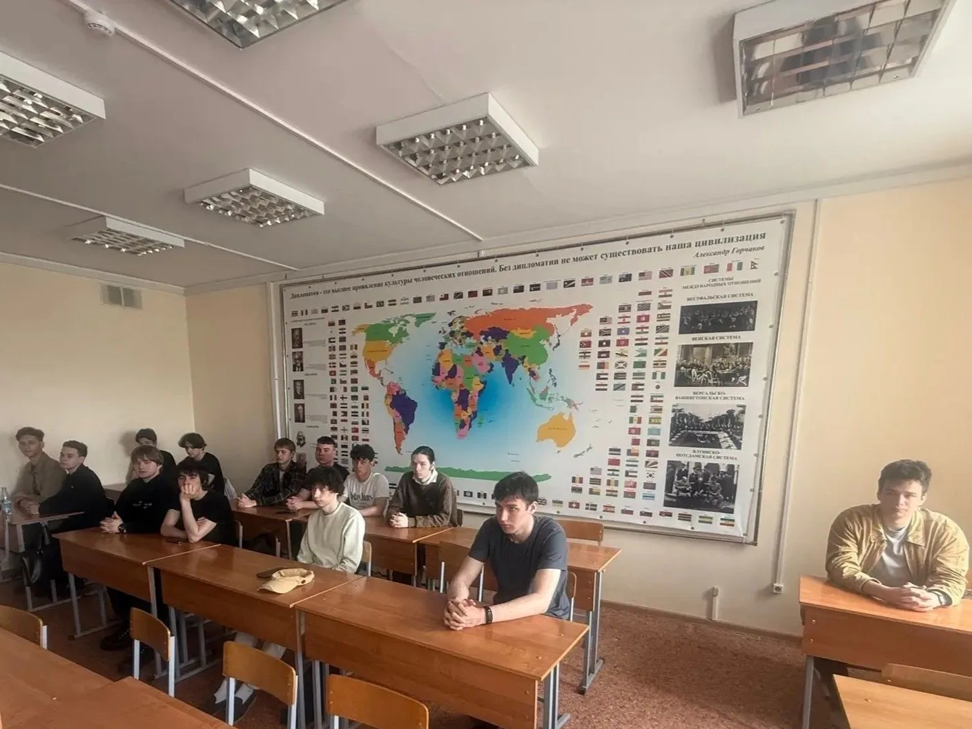 📌 В Державинском университете с начала марта по конец мая этого года по программе «Подготовка опера