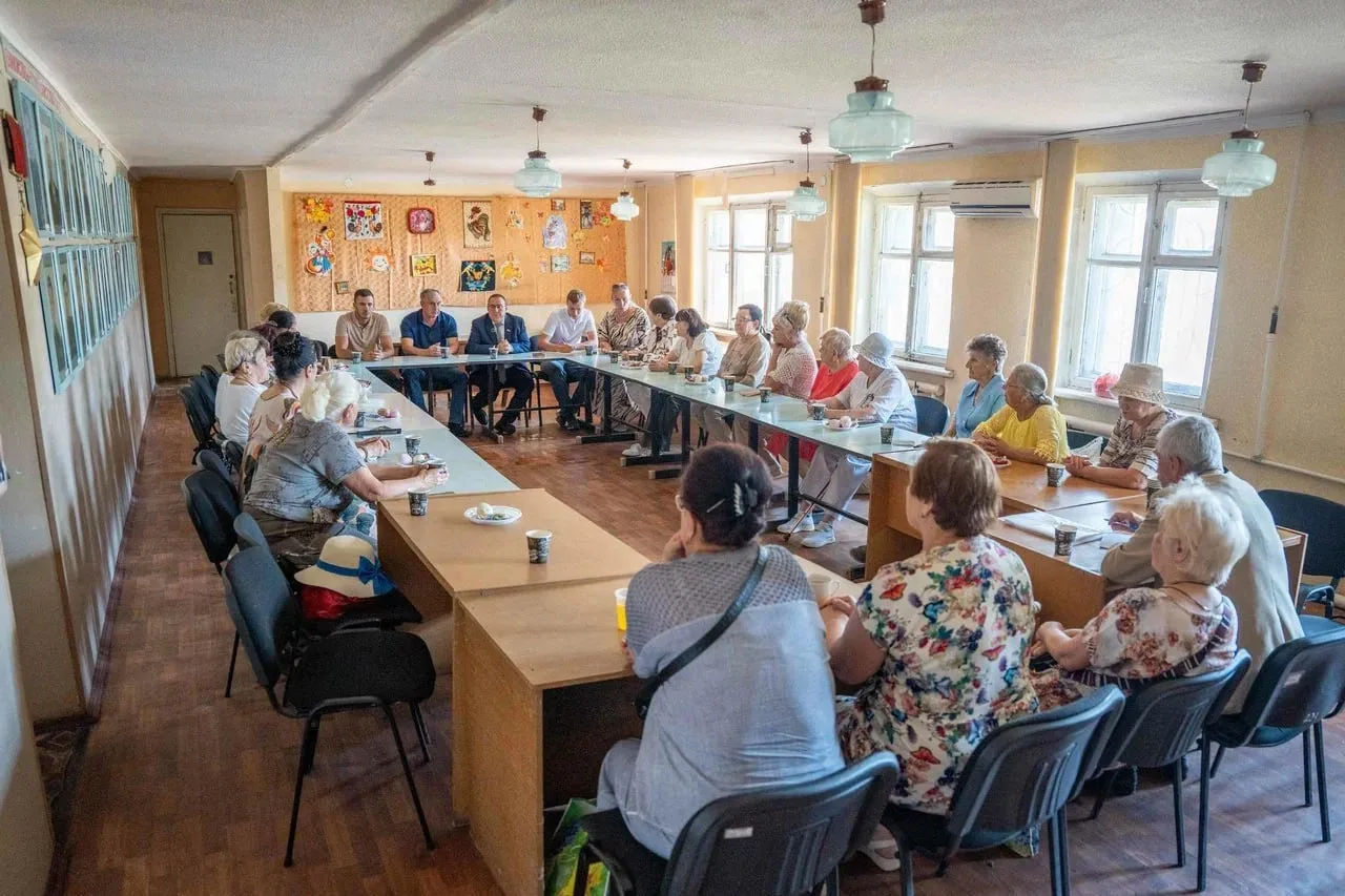 📣 В рамках Всероссийского приема граждан депутаты ЛДПР продолжают активно работать с ж...