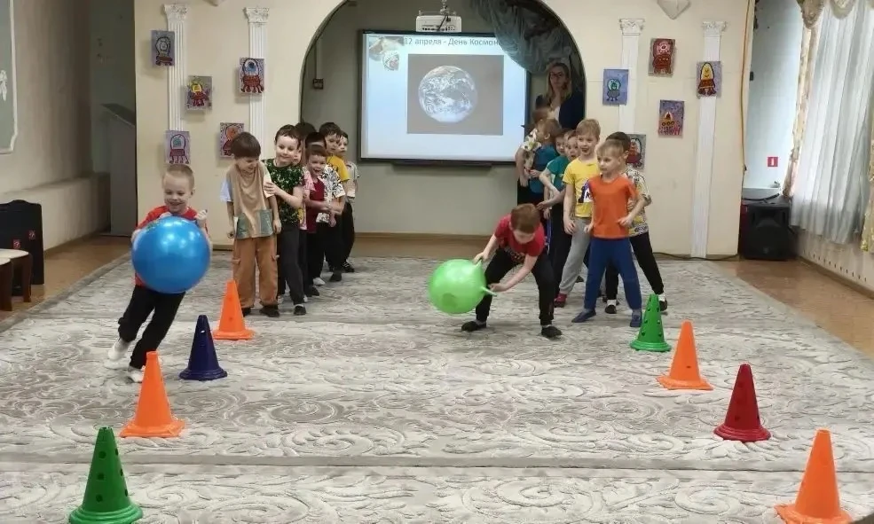 🚀🪐Космическое приключение в Корпусе 3. «К звездам готовы!»  В старшей группе прошло музыкальное спор