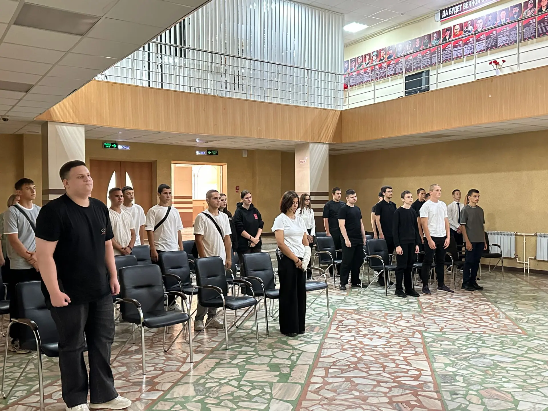 🕯 В Ровеньском ЦКР прошёл показ социальных роликов ко Дню солидарности в борьбе с терр...