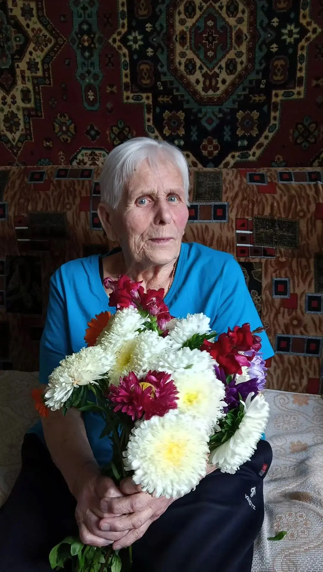 В Международный день пожилых людей специалисты отдела социального обслуживания на дому ...