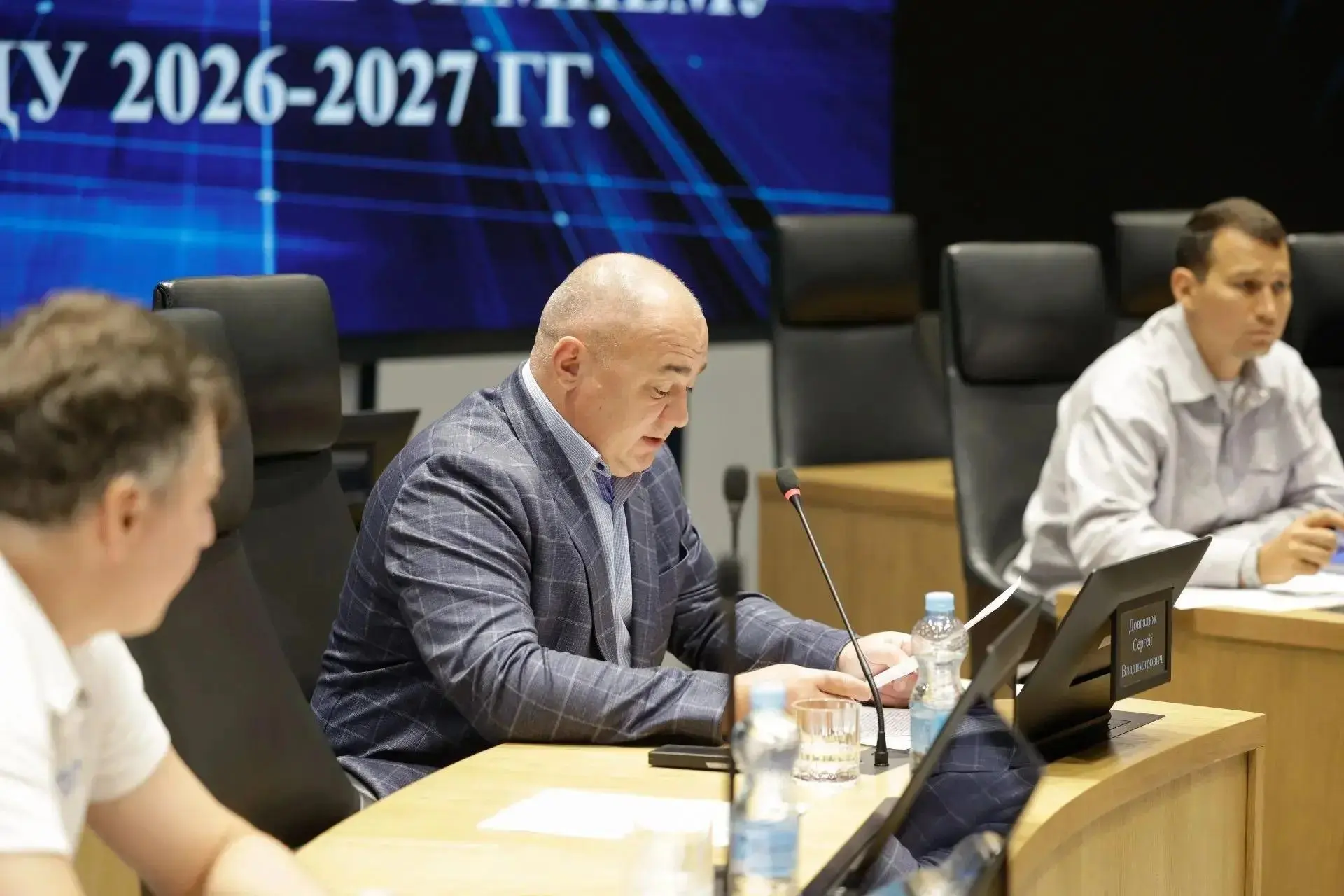 Александр Шуваев и Марат Хуснуллин обсудили подготовку Белгородской области к отопитель...
